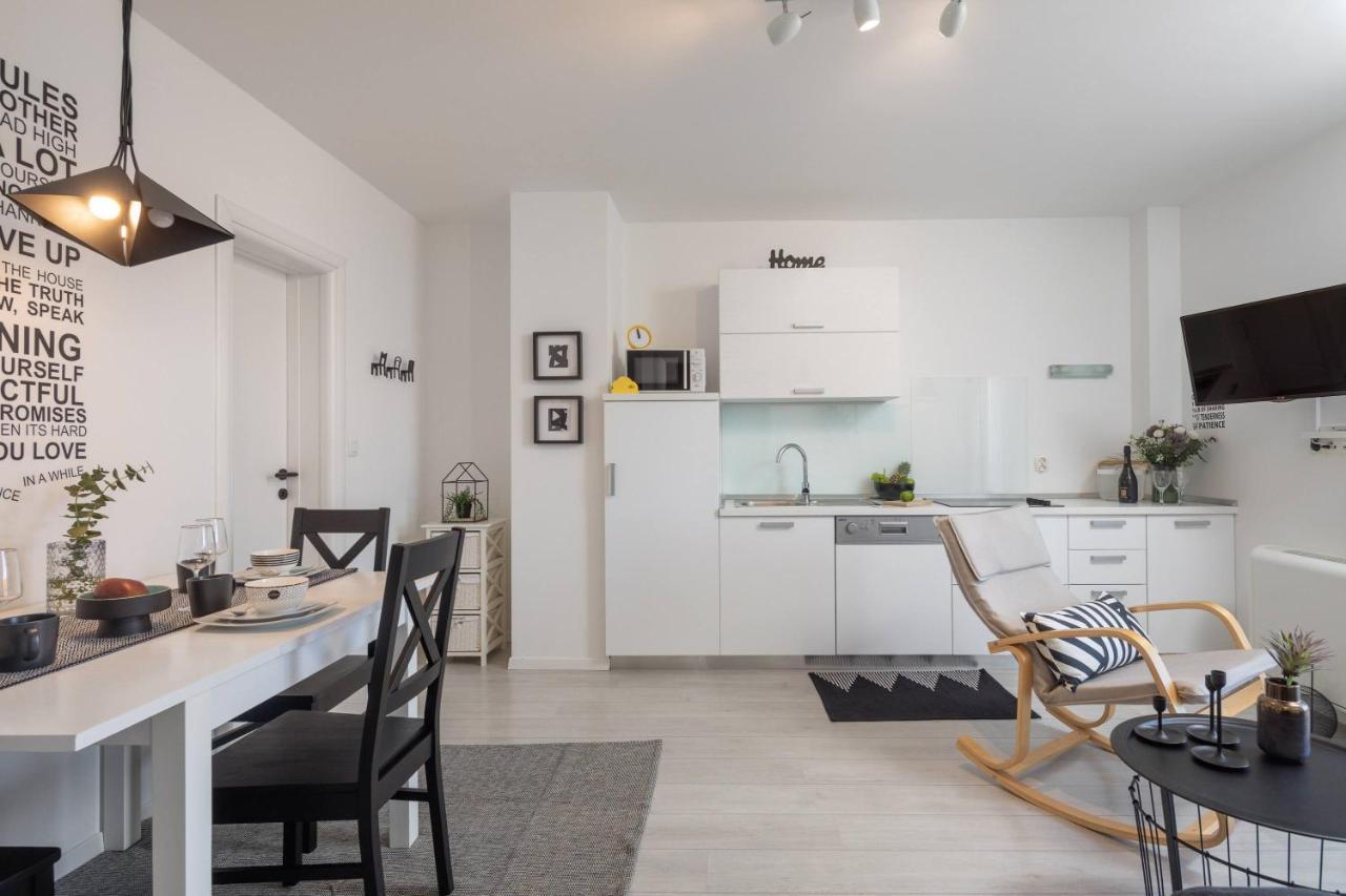 Apartments Valentina Bol Luaran gambar