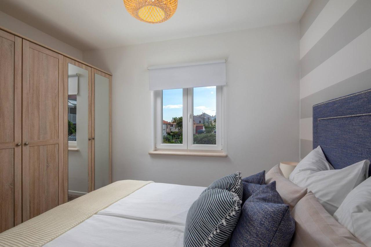 Apartments Valentina Bol Luaran gambar