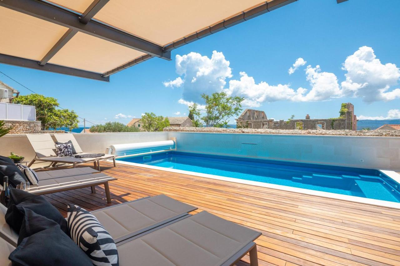 Apartments Valentina Bol Luaran gambar