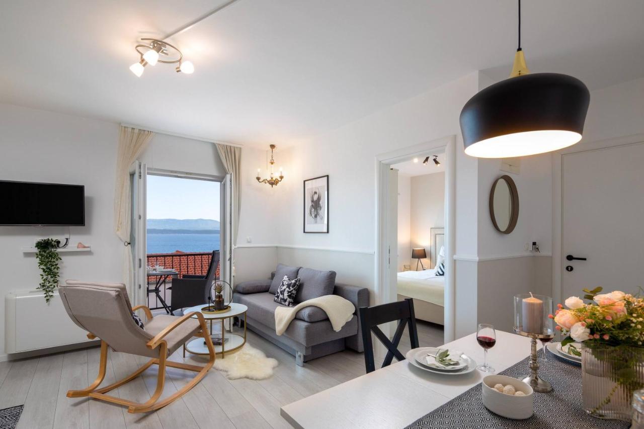 Apartments Valentina Bol Luaran gambar