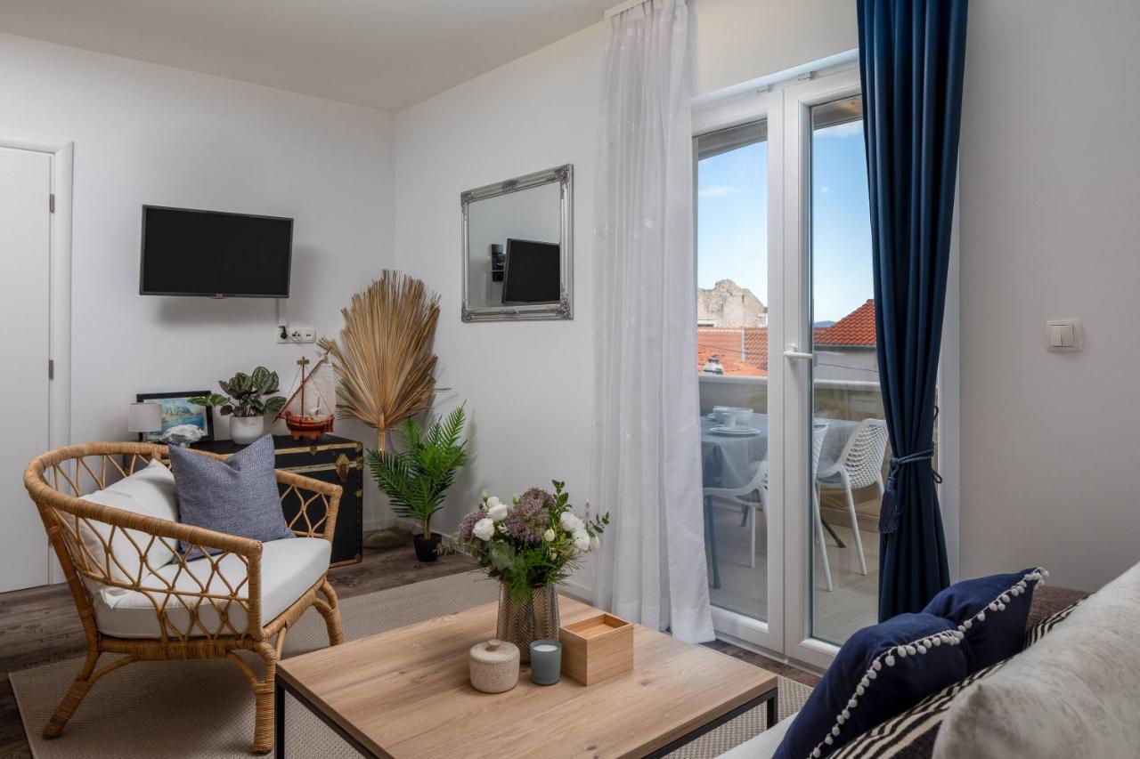 Apartments Valentina Bol Luaran gambar